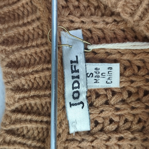 JODIFL Women's Colorblock Oversized Knit‎ Sweater Size S - Picture 4 of 7